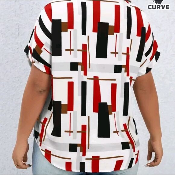 Plus Geometric Print Batwing Sleeve Blouse - Picture 4 of 4